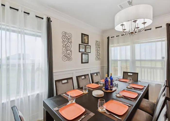 Cozy 3 Bedroom Family Beach Home In Galveston